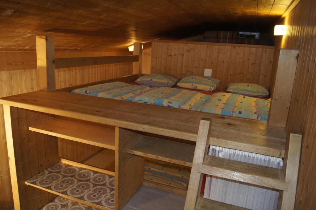 Baerghuus Axalp Hostel Room photo