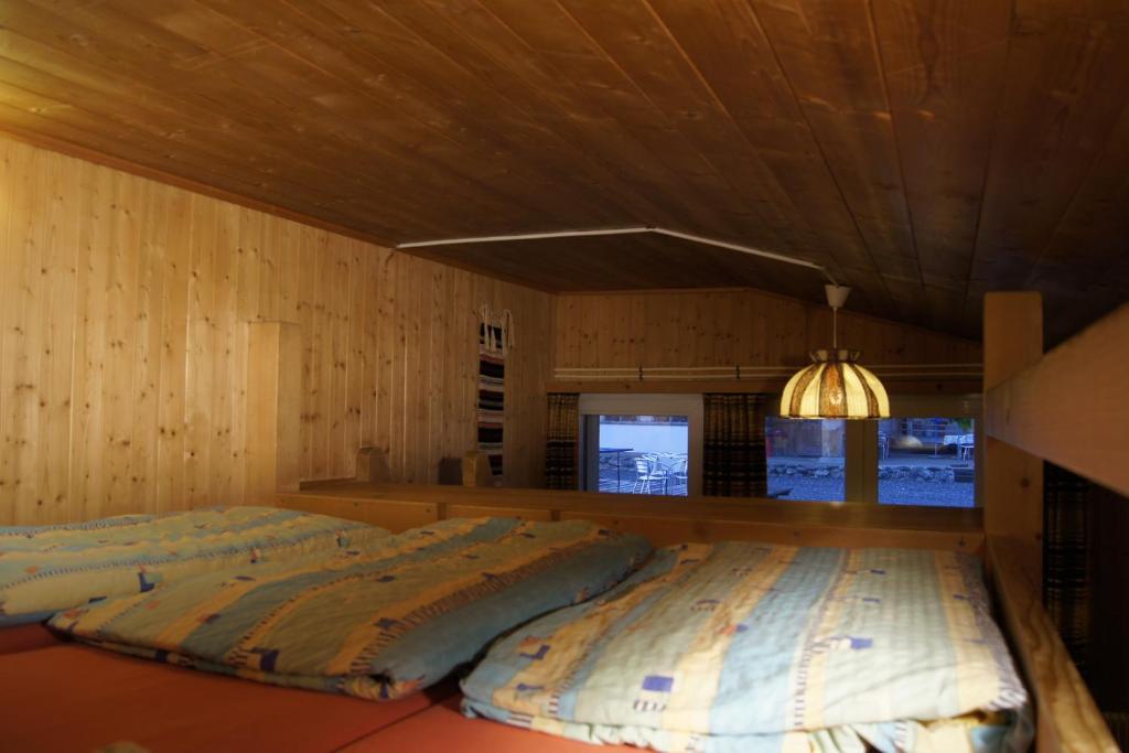 Baerghuus Axalp Hostel Room photo